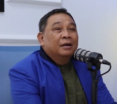 prof yusri