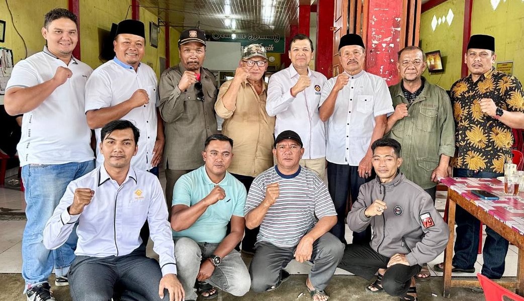 Konsolidasi Pengurus Partai Gema Bangsa Aceh Tengah dalam rapat persiapan Pemilu 2029